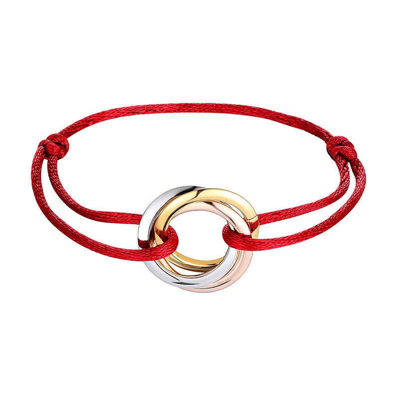 bracelet rouge
