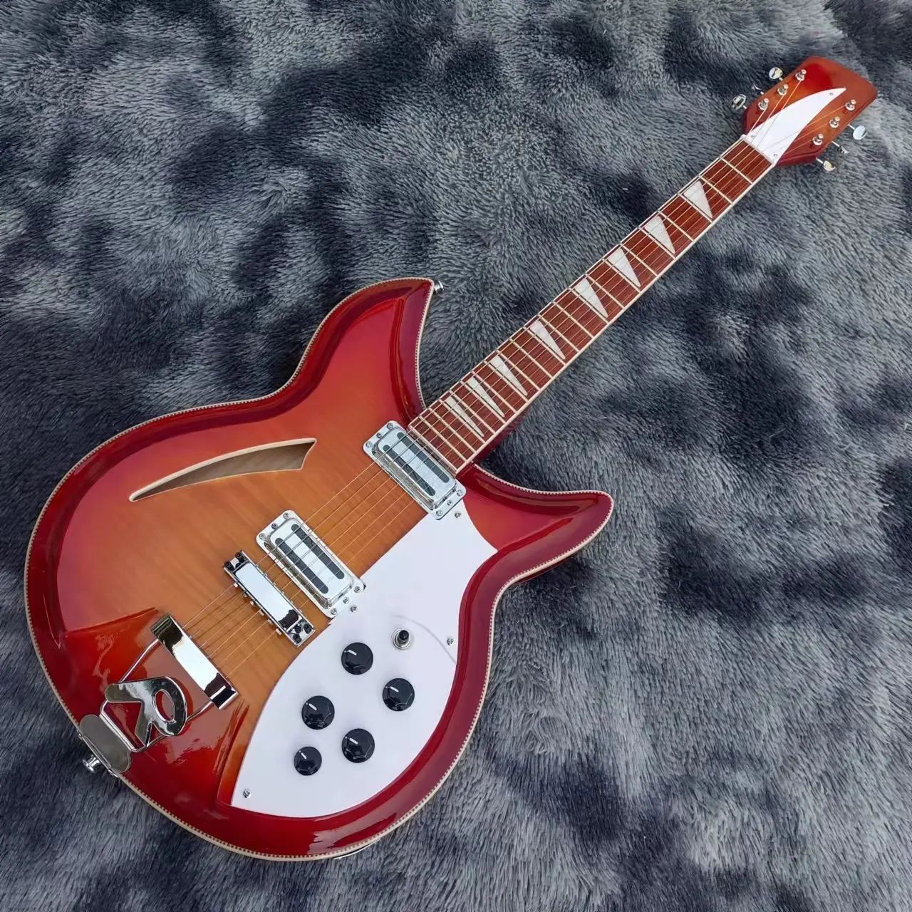 Color:6 string guitar