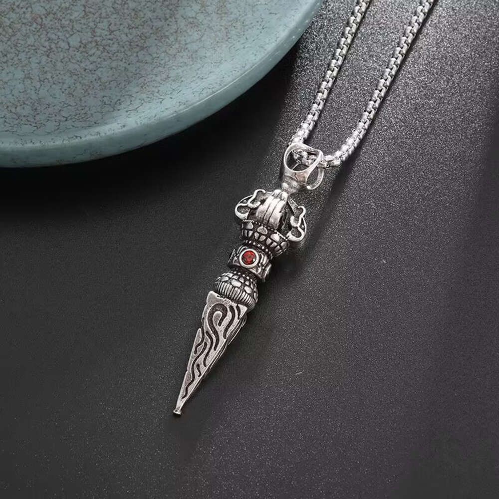 Collier de pilon de diamant - Couleur en acier