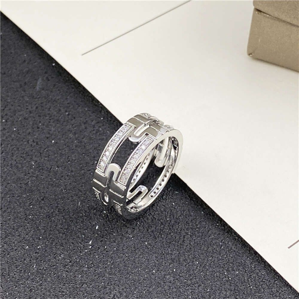 Paper Clip Ring with Diamond. Silver C