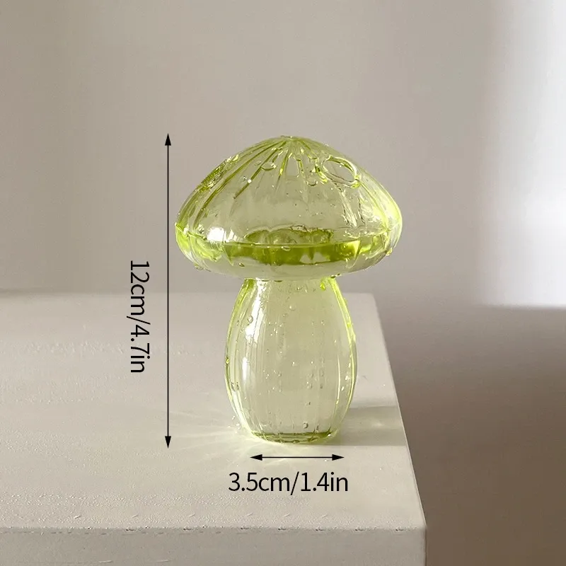 S4 mushroom vase