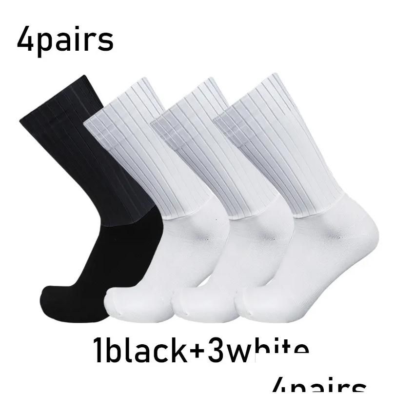 1BLACK 3WHITE