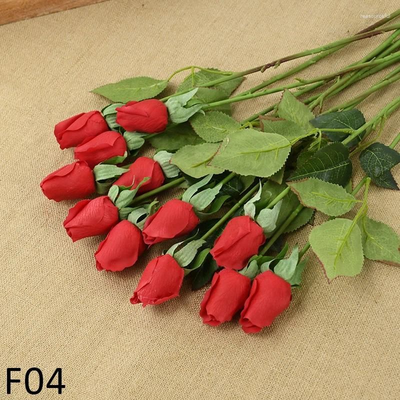 F04