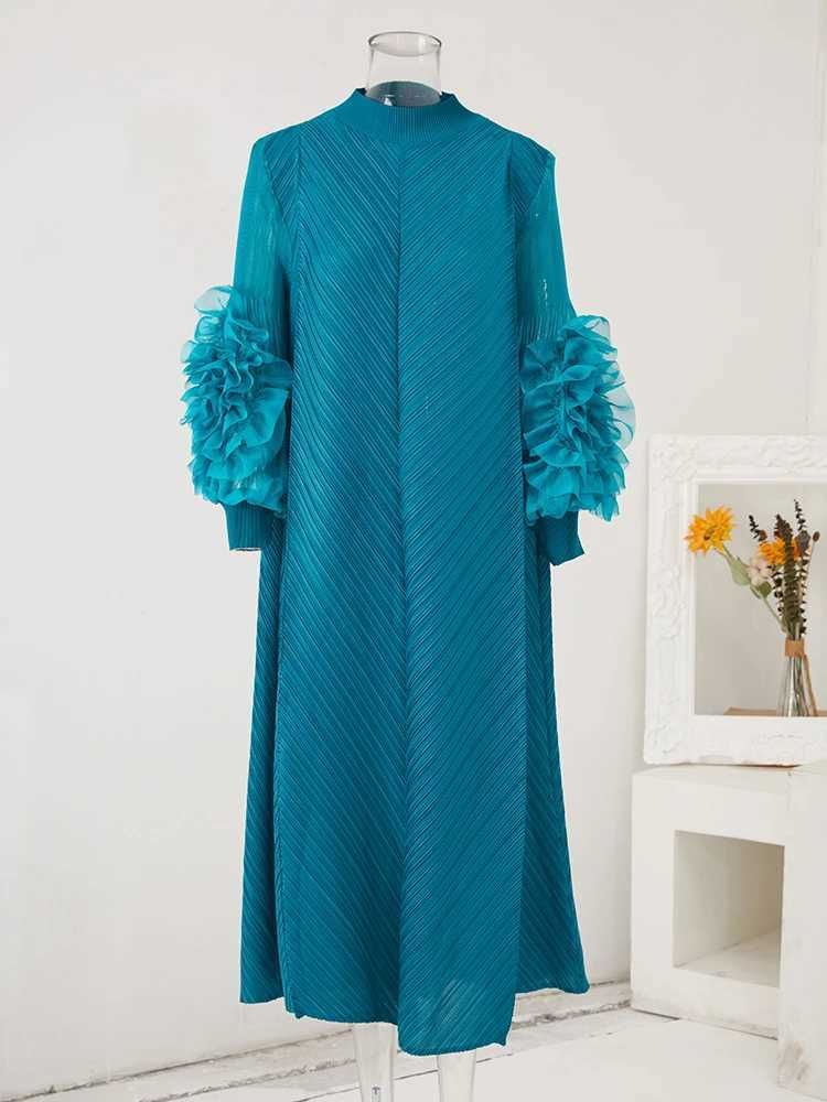 Peacock Blue