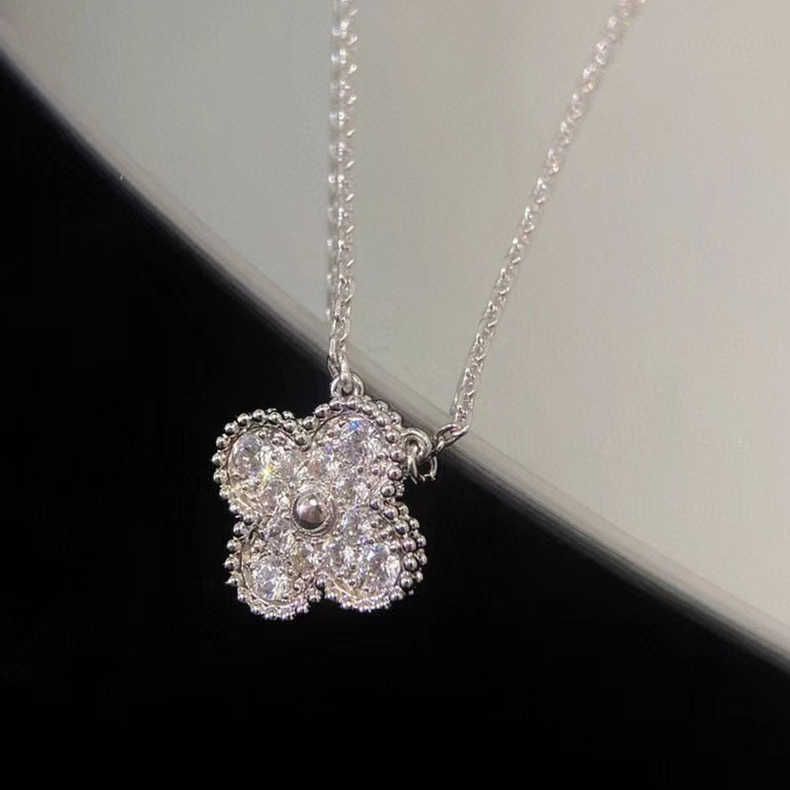 Collier en diamant en argent