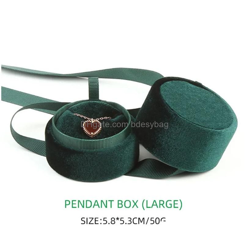 Boîte pendentielle verte