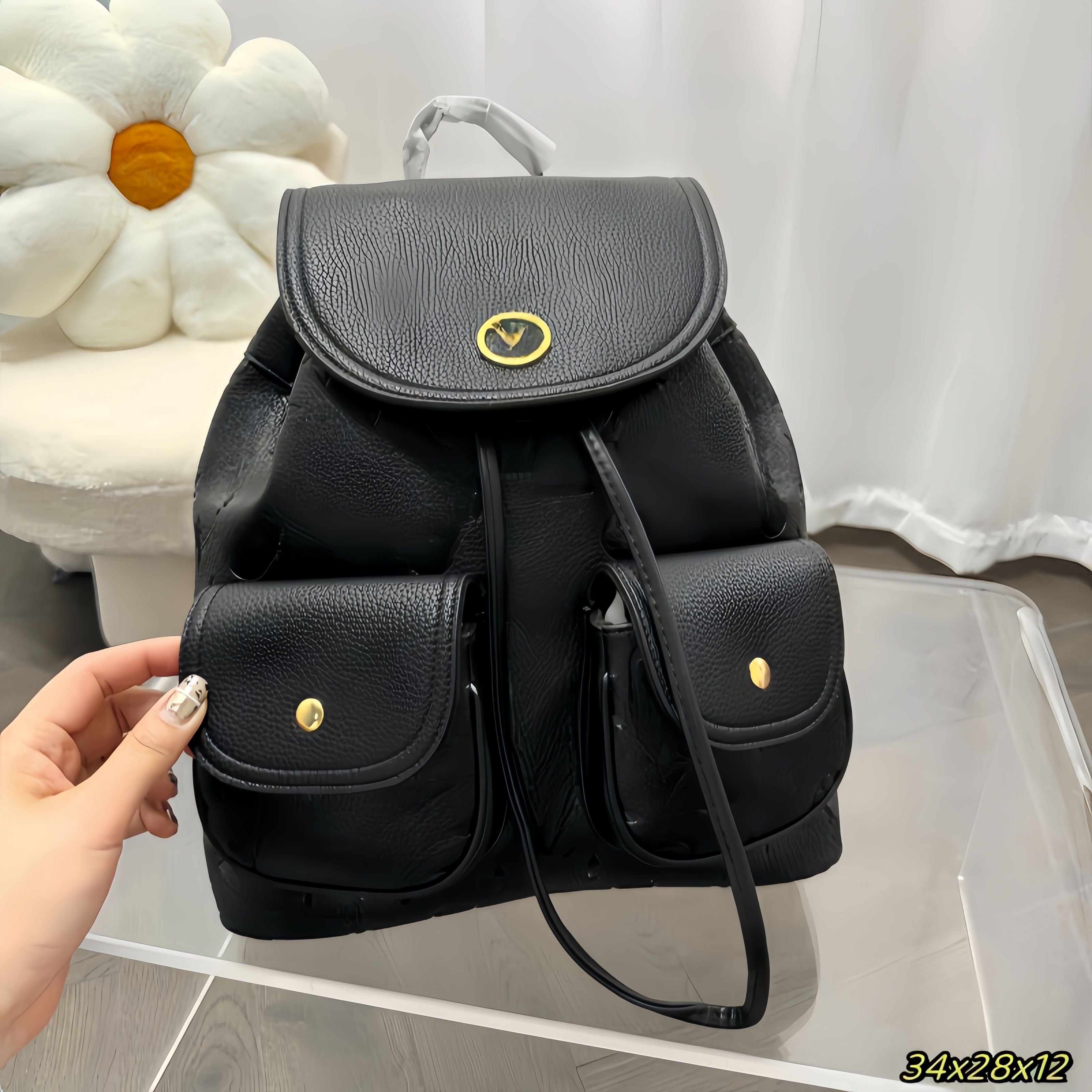 Black L 34x28x12