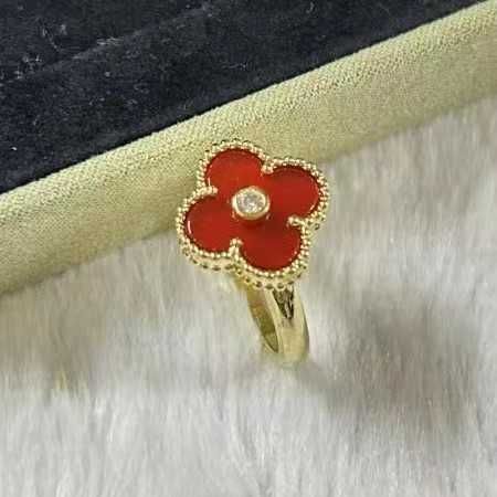 Anel de diamante de ágata vermelho dourado