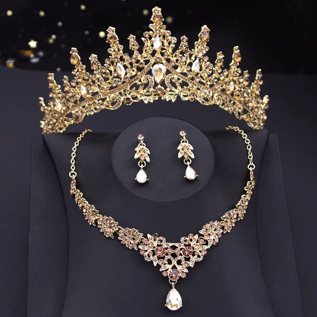 Crown sets4