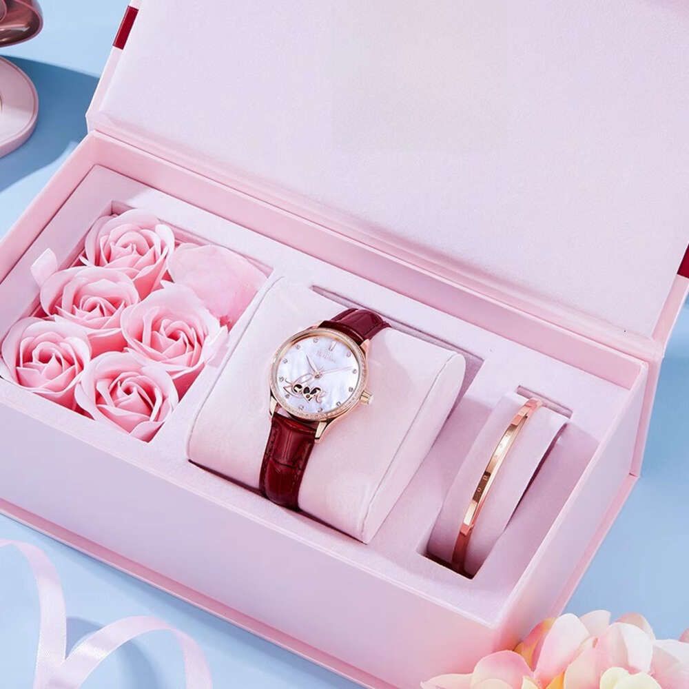 LOVE version leather strap gift box