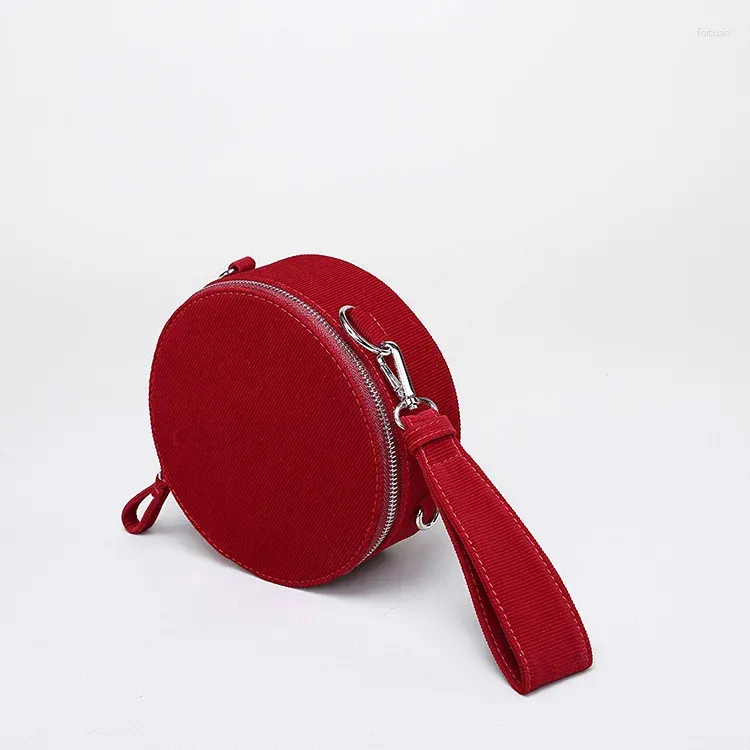 Red Shoulder Bags