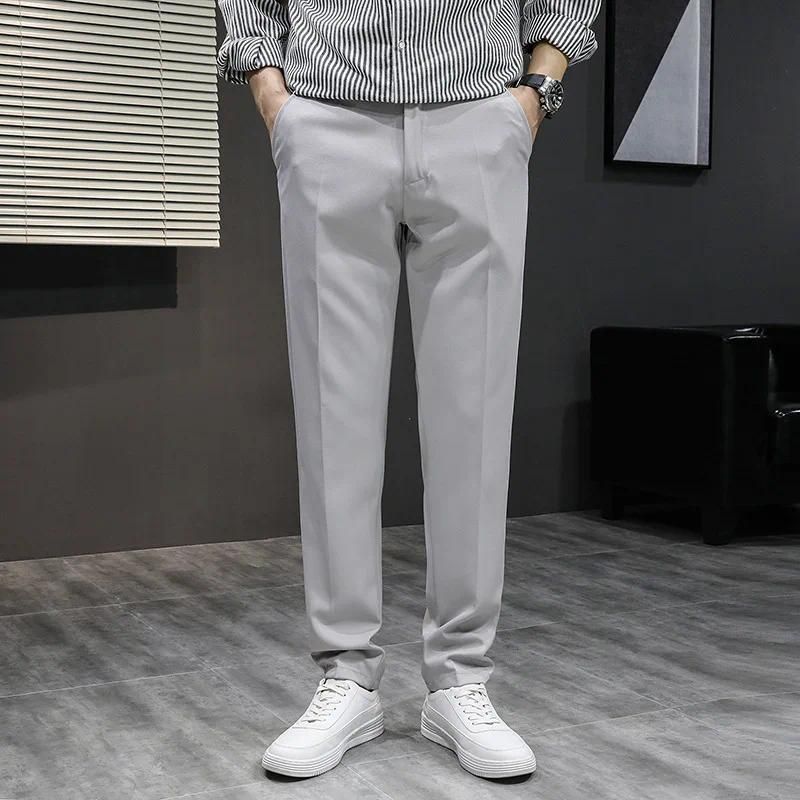 Light gray (pants)