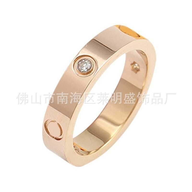 4mm Rose Gold Three Diamond