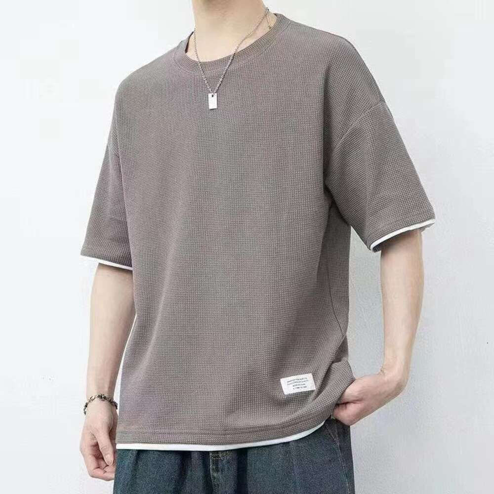 T03 light gray