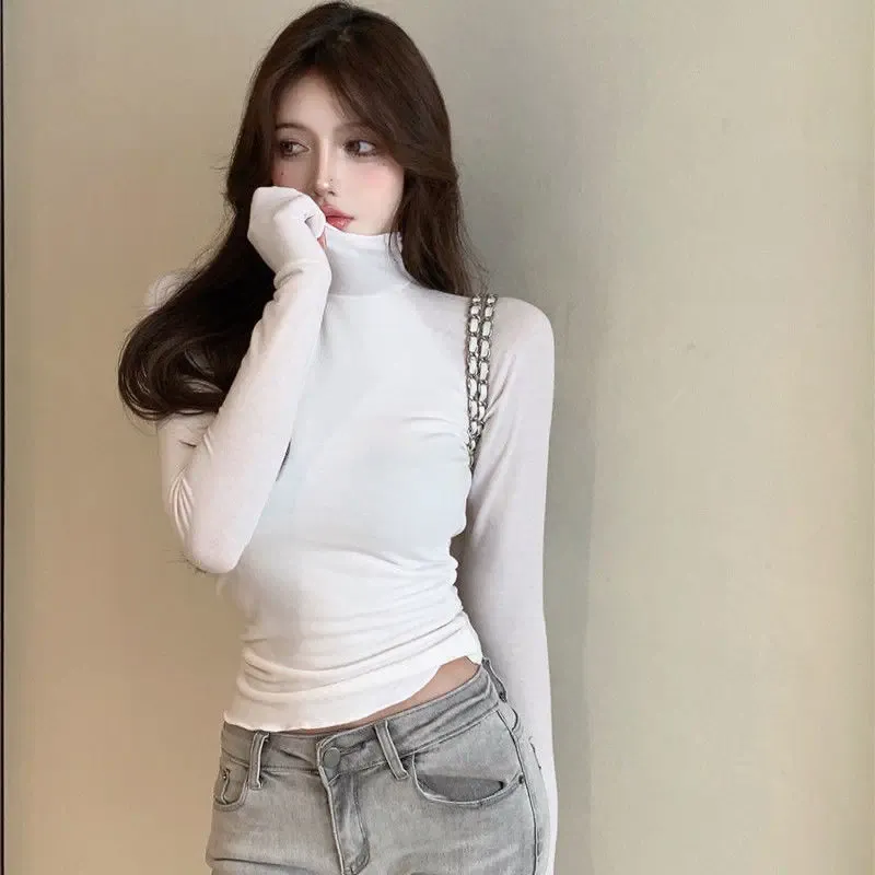 White T-shirt