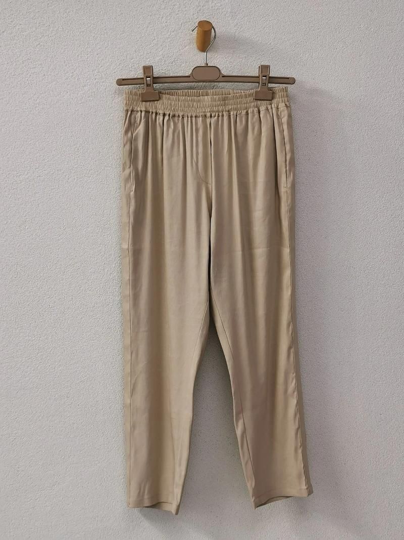 Beige pants