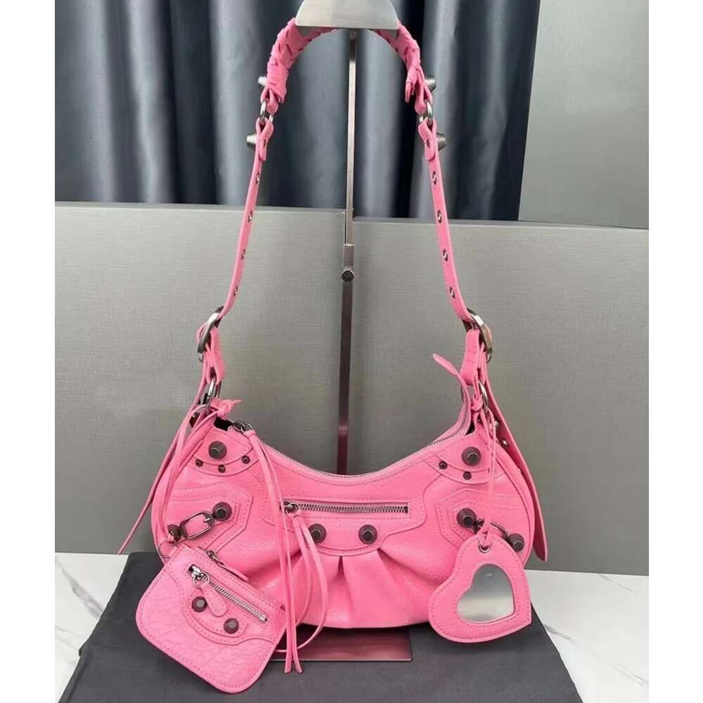 Pink 33cm