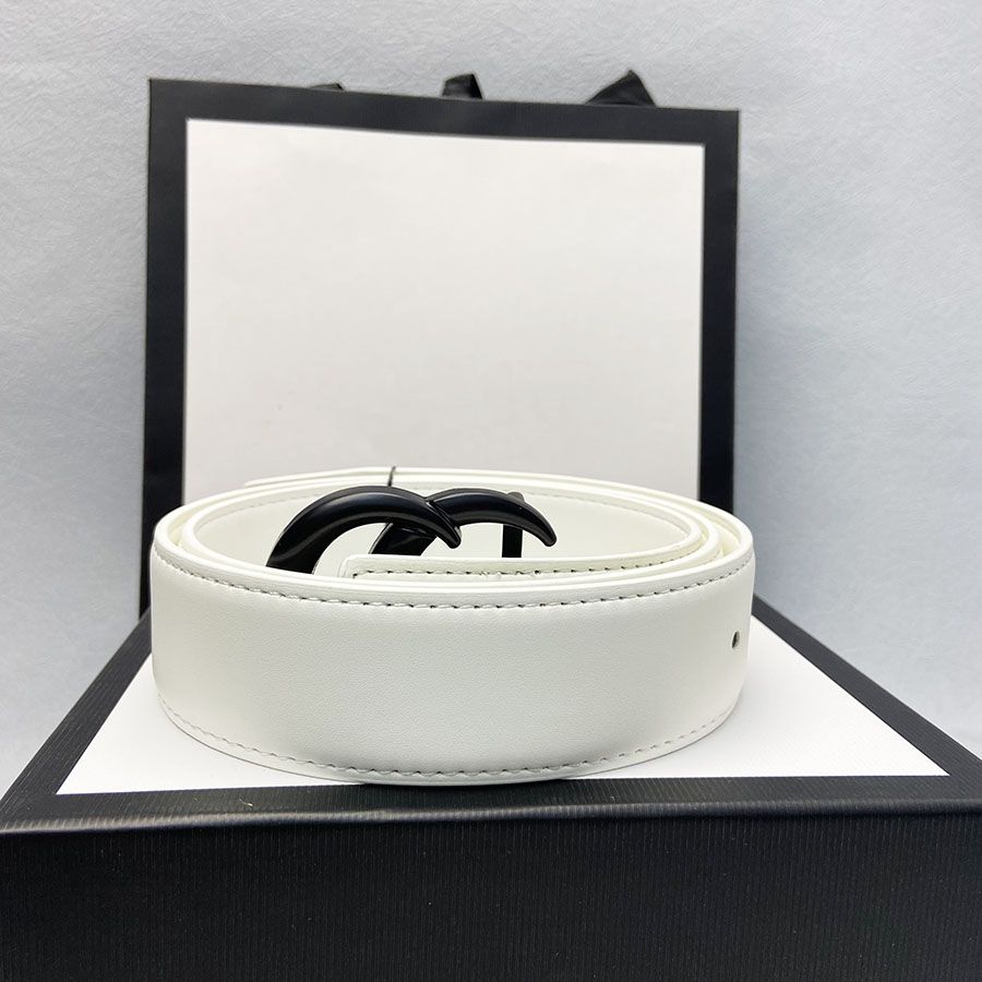 White-Black Buckle