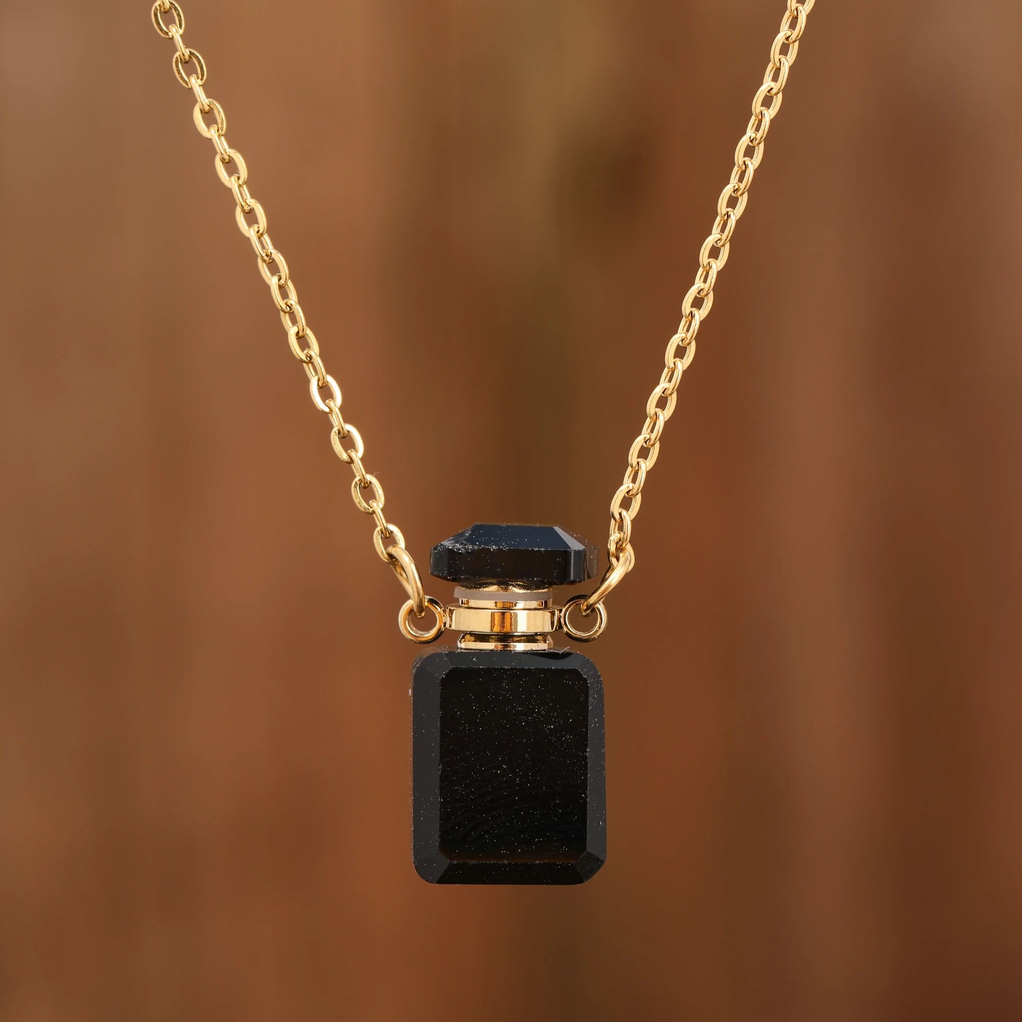 Cor de metal: Black Obsidian Gold