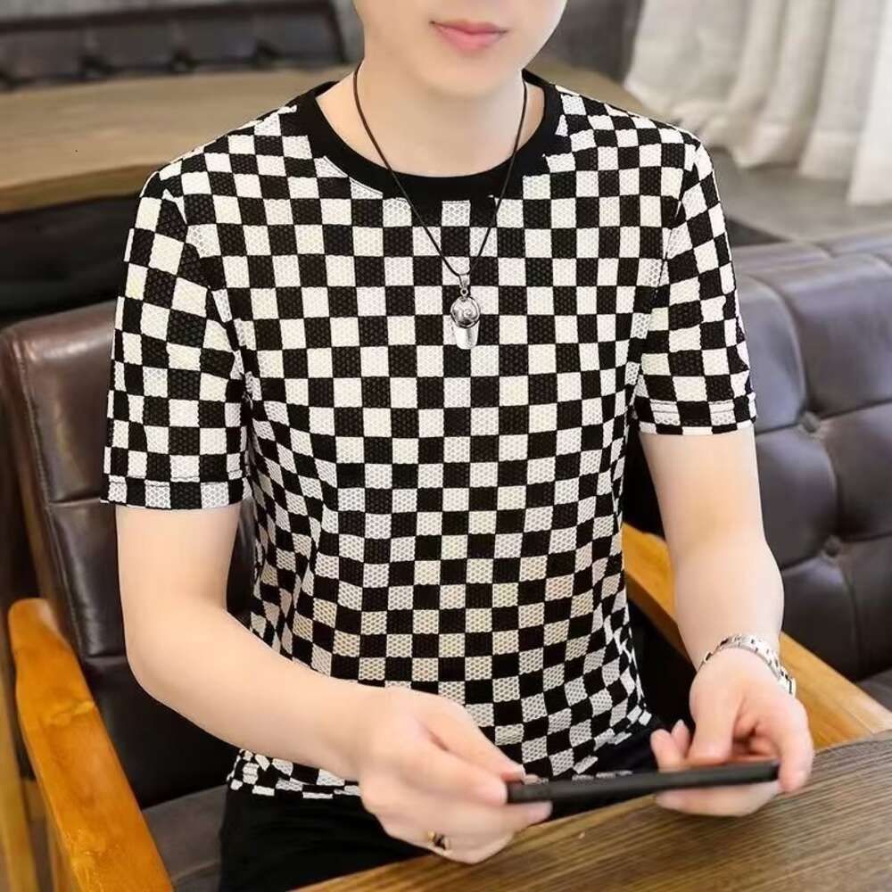 Black small checkered mesh short sleeved