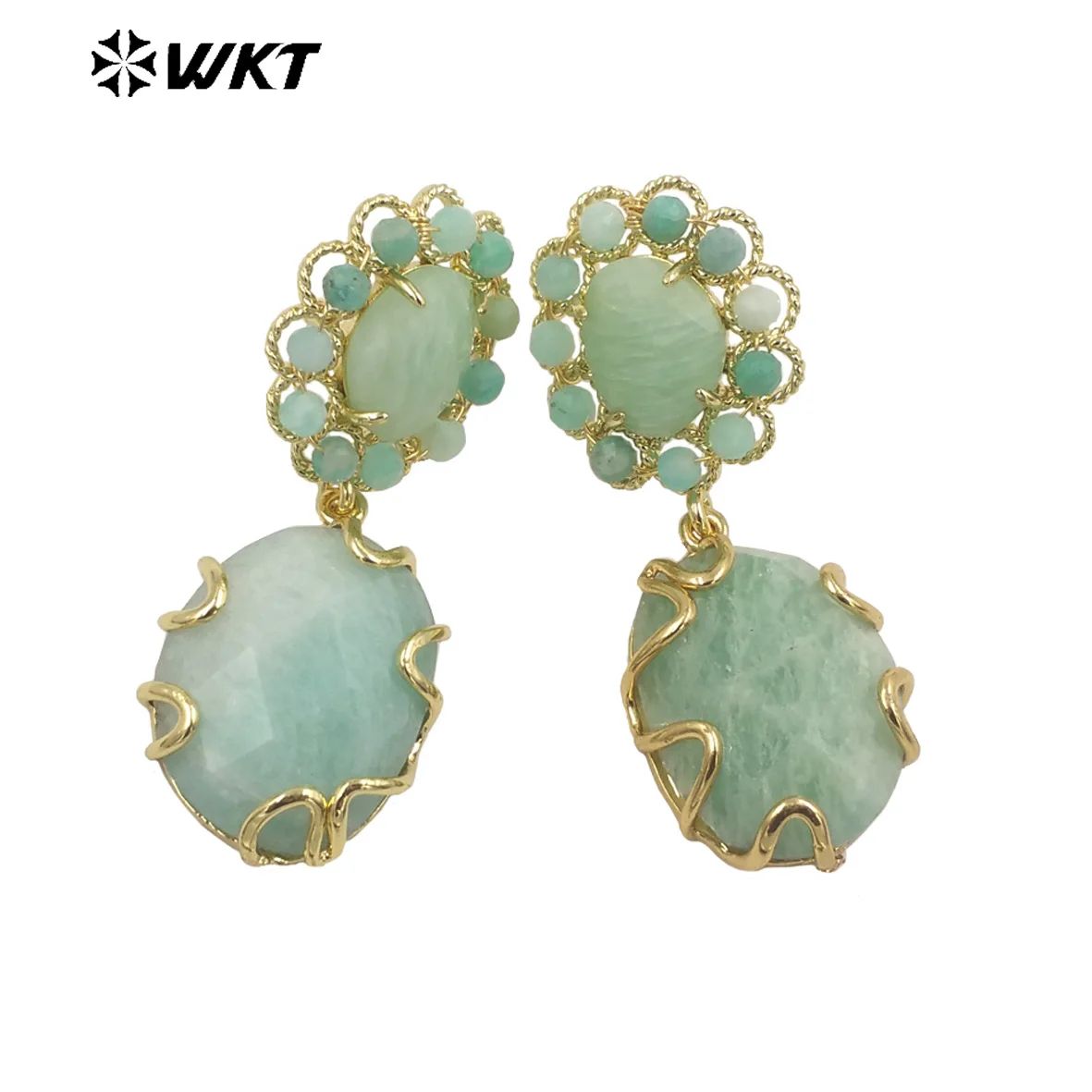 Couleur de la gemme : amazonite.