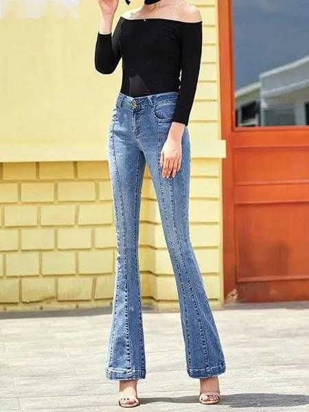 Blue Flared Jeans7