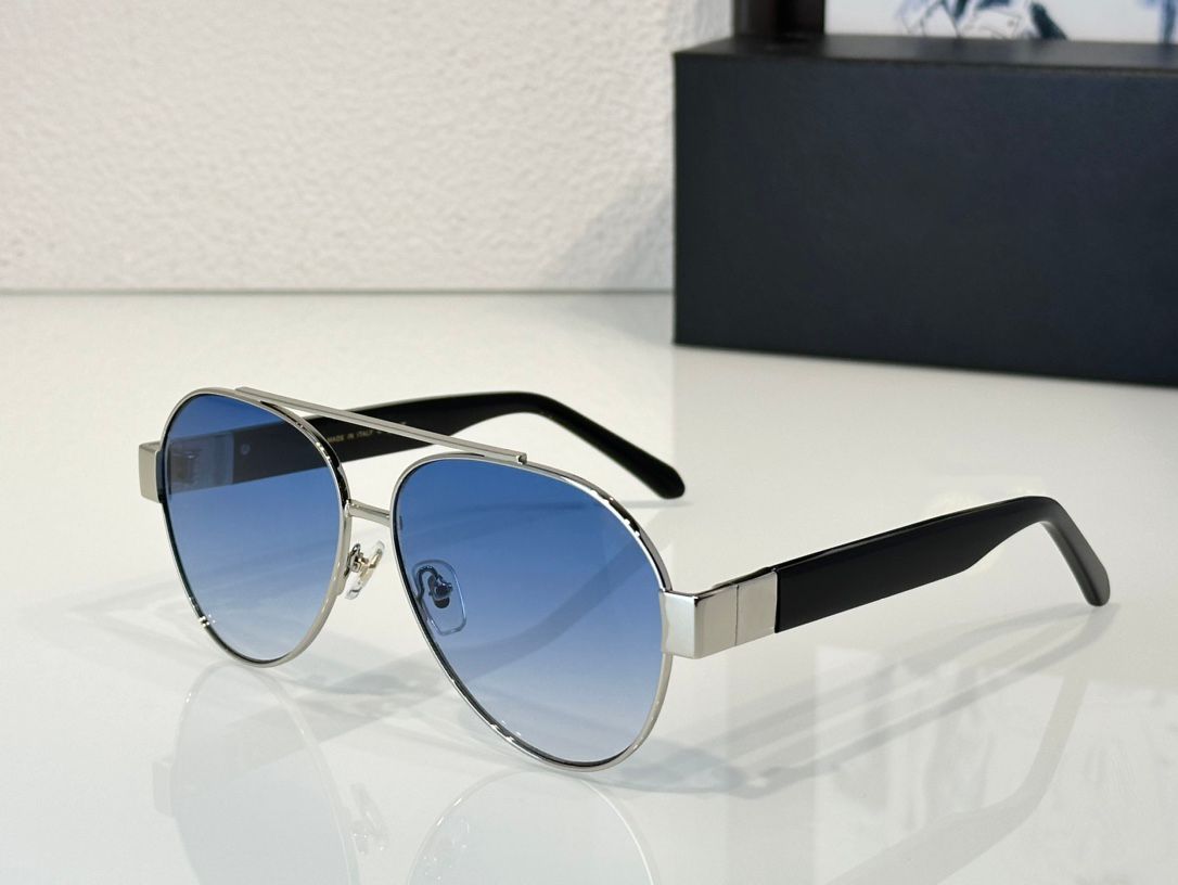 Silver frame Gradient blue lens