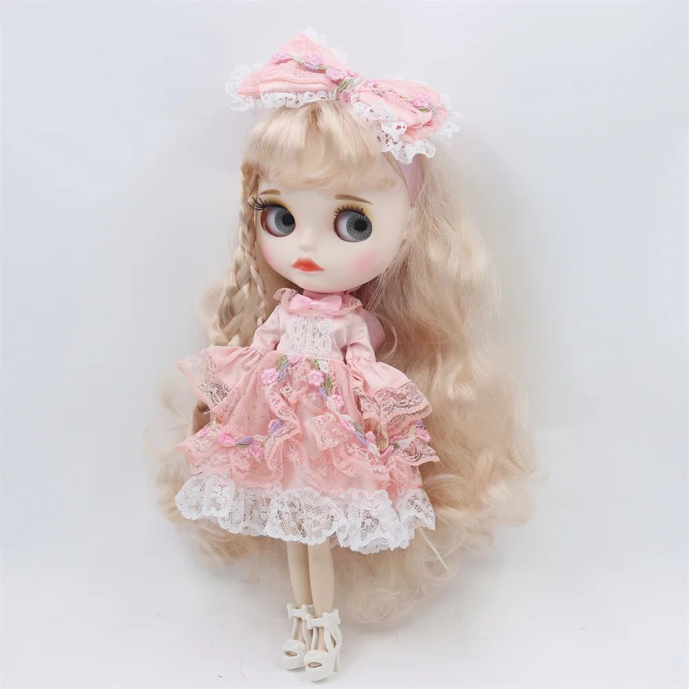 Color:doll clothes shoes