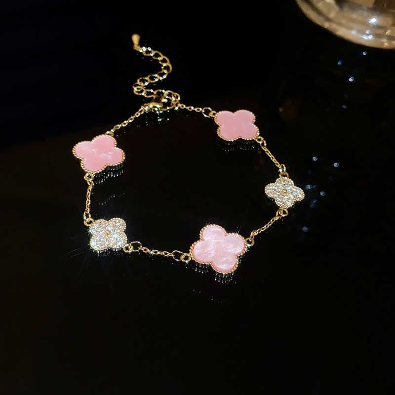 3 Pink Shell Clover -armband