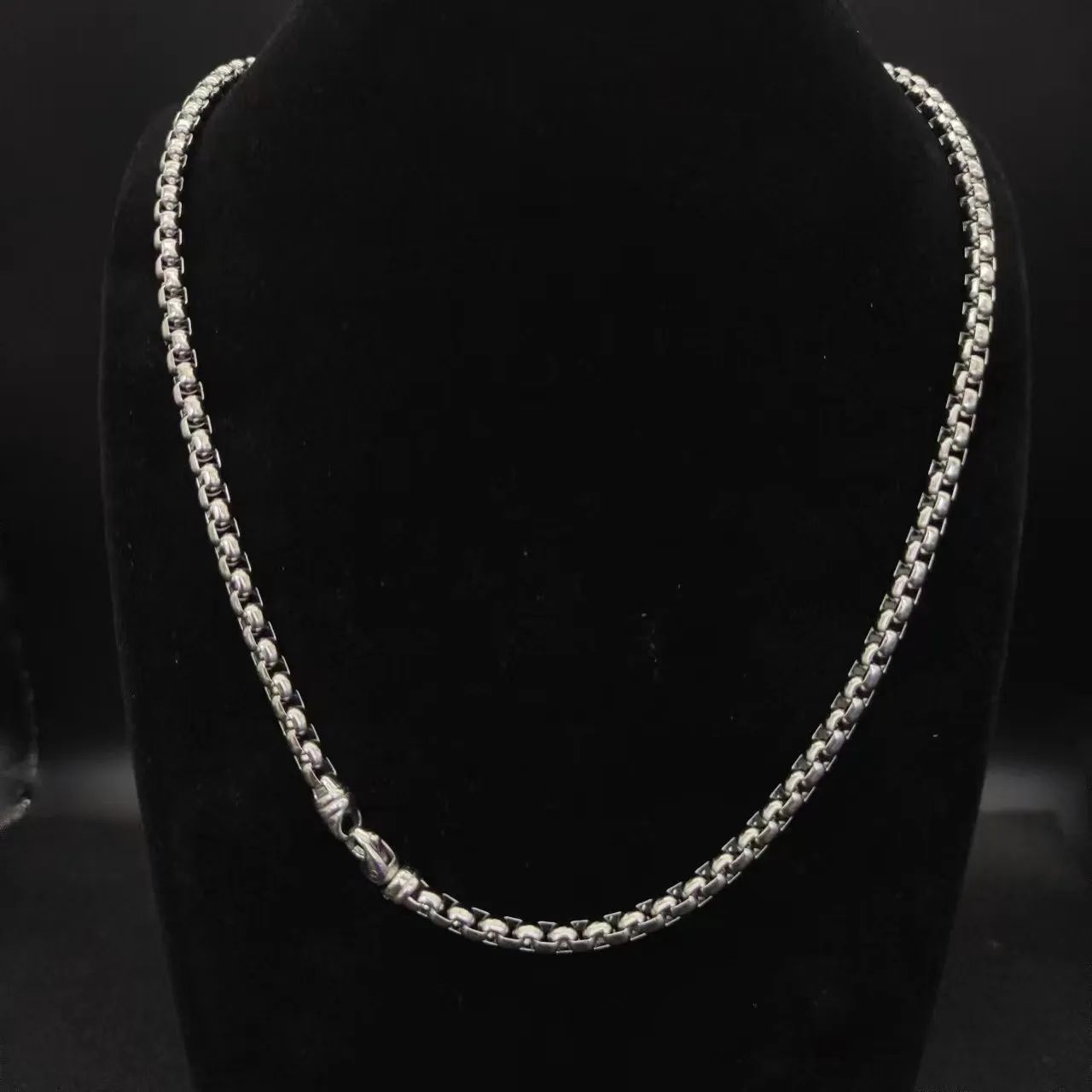 Collier n°14 55CM