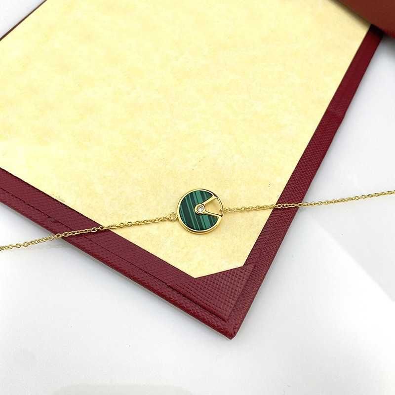 Jin Green Amulet Bracelet Card Home