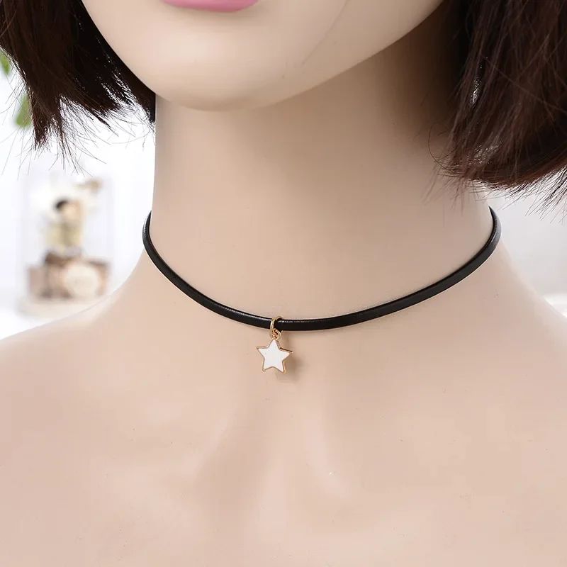 Cor de metal: N0369 White Star