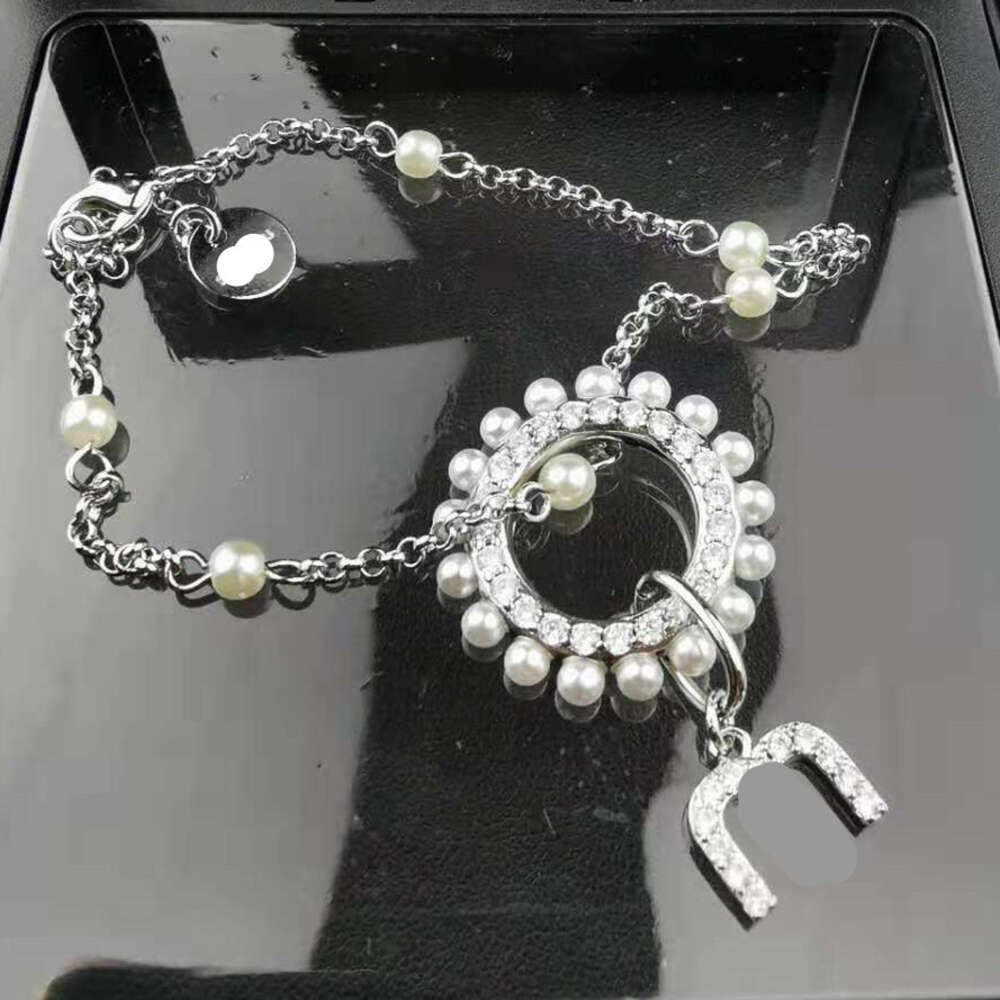 m Letter Pearl Full Diamond Armband