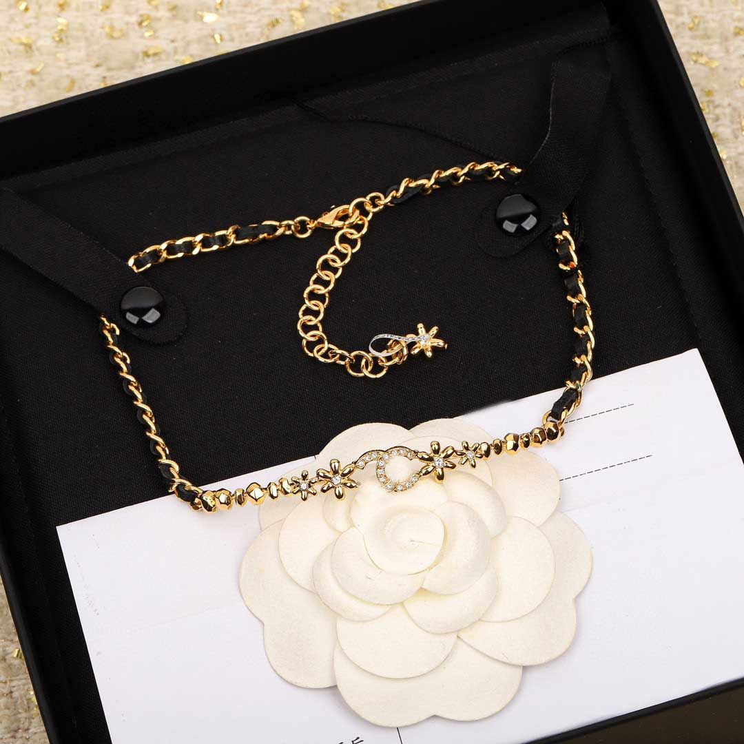 Necklace+box