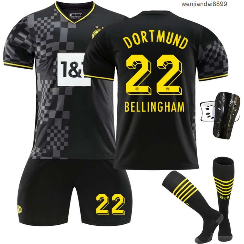 Dortmunds Away Game No. 22 Sock Guard