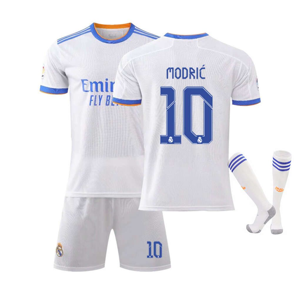 2122 Modric 10 (home)