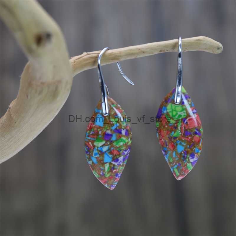 Des boucles d'oreilles