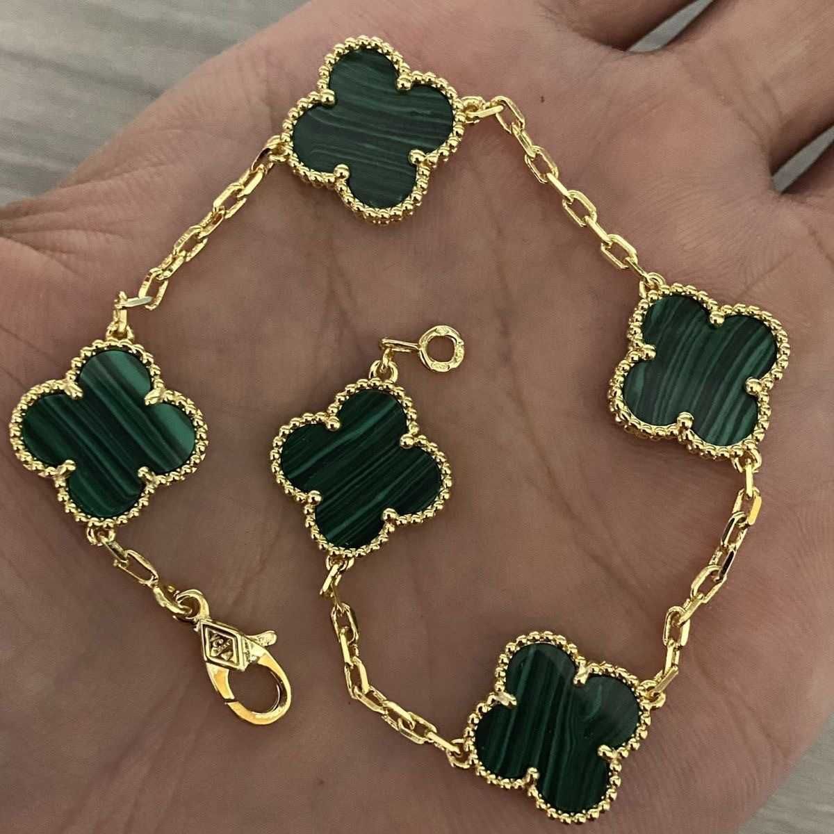 Vert doré (bracelet cinq fleurs)