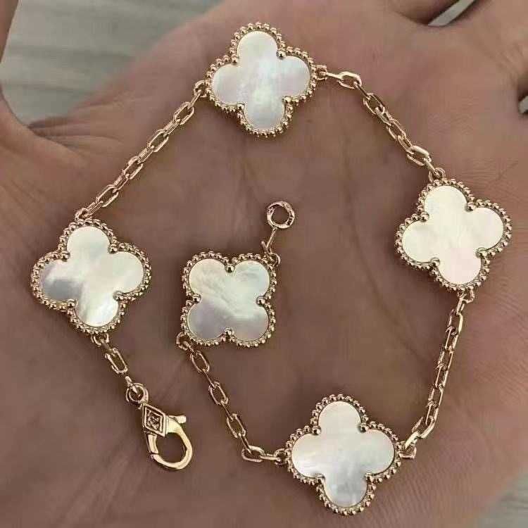 Rose Gold White (five Flower Bracelet)