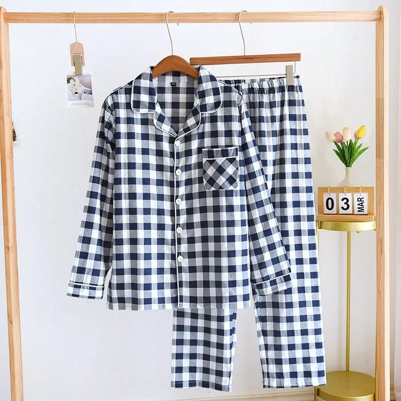 Men blue plaid