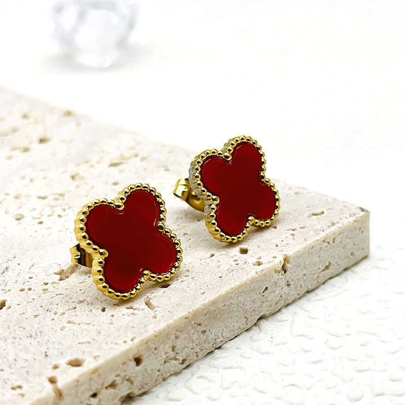 Red Stud-18k