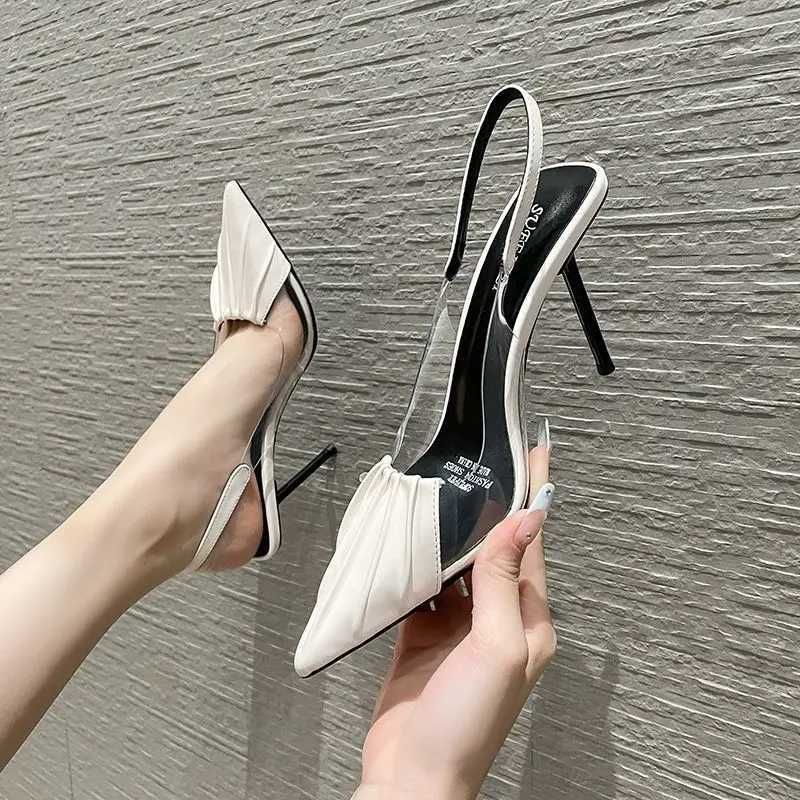 White (heel 9cm)