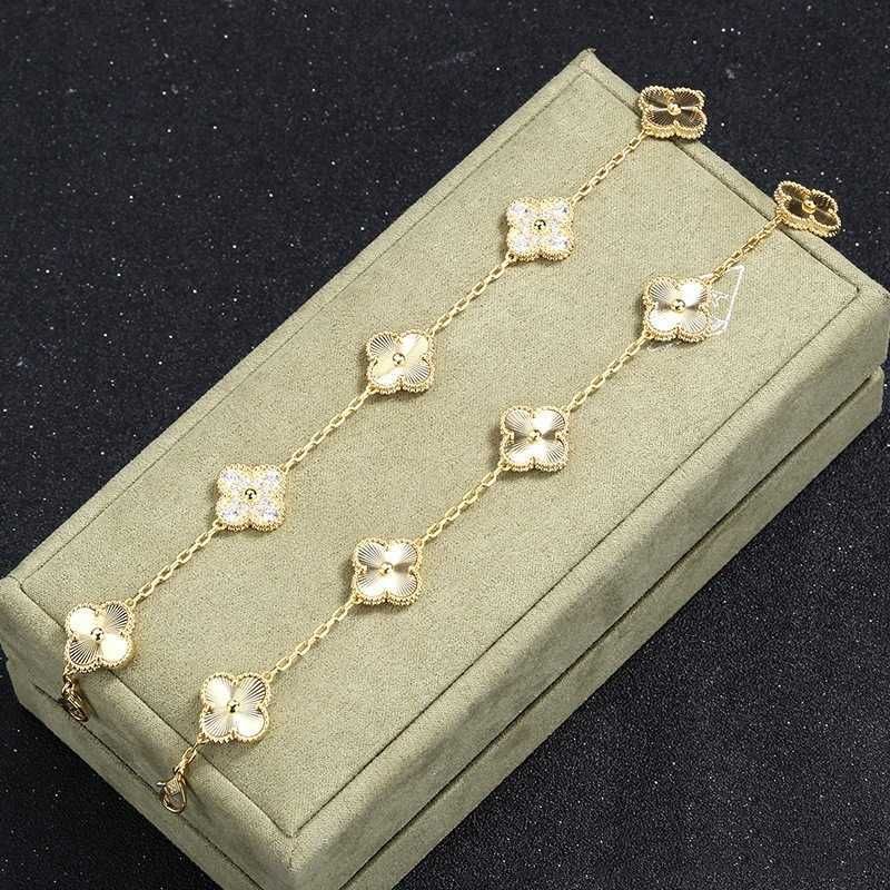 Five Flower Gold Laser Diamond-18k