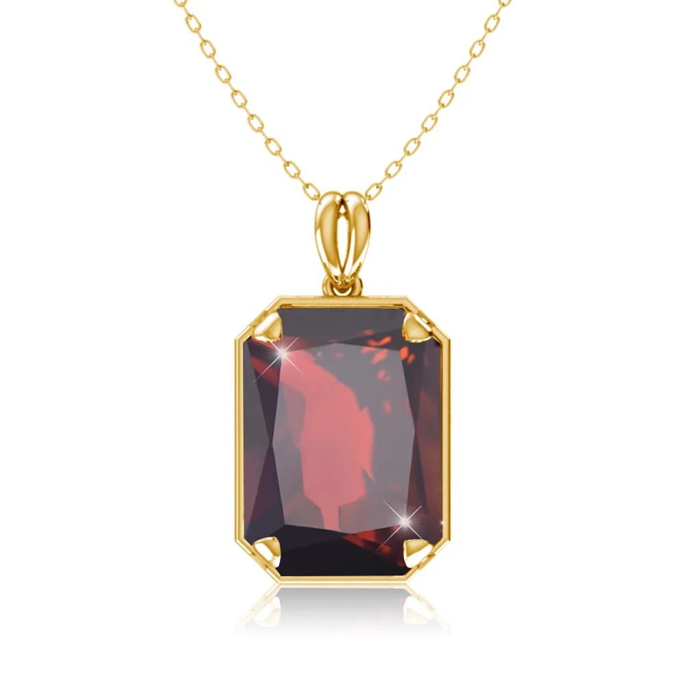 Gem Color:Garnet