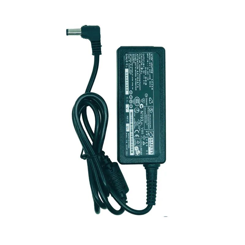 Kolor: 1x AC Adapter