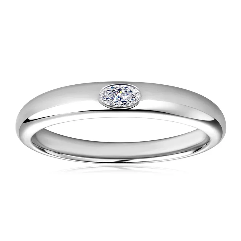 Oval moissanite W