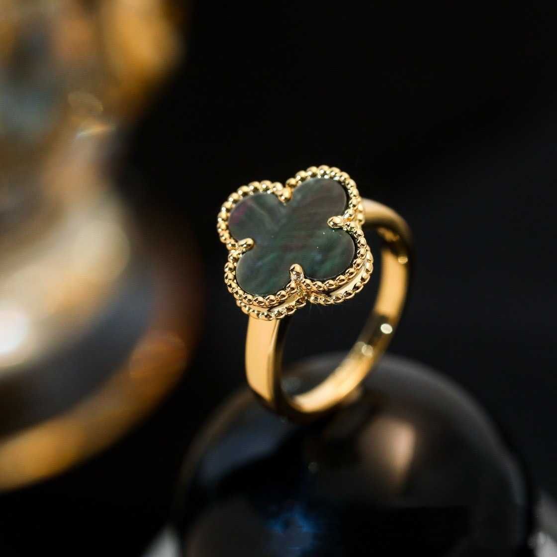Rose Gold Black Agate Ring (zonder di