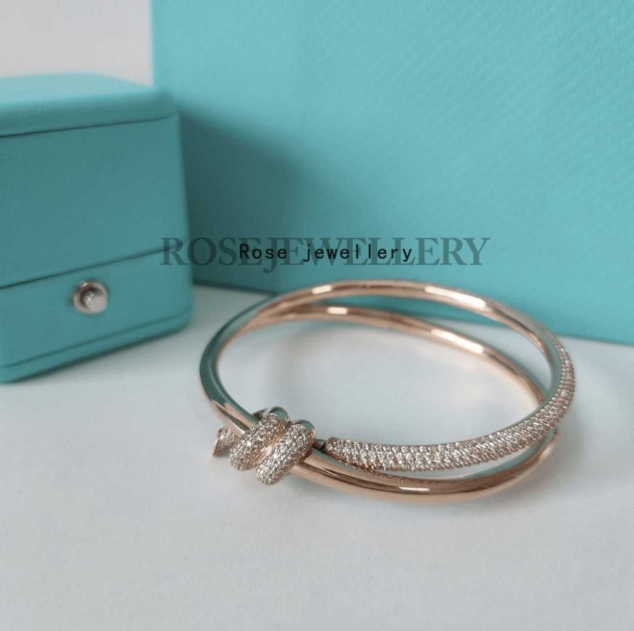 Brazalete de doble hilera de diamantes en oro rosa