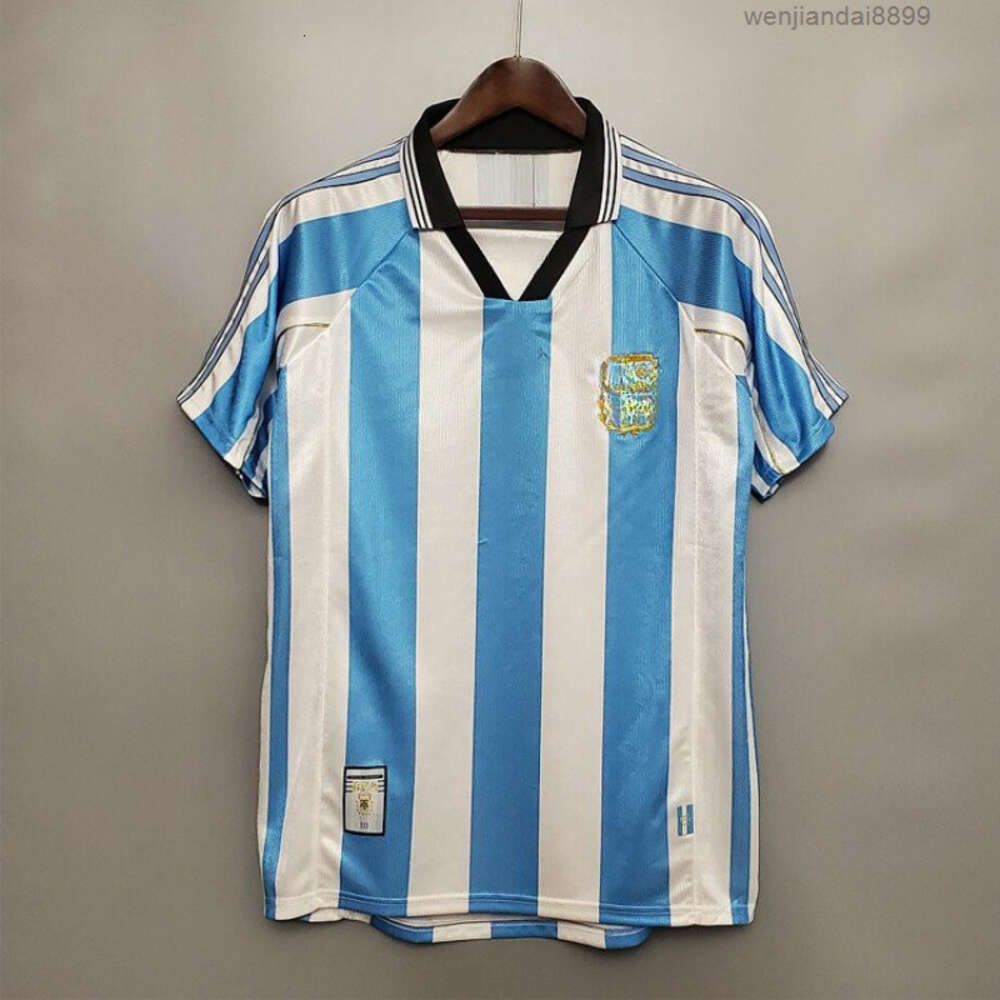 1986 Argentina Home