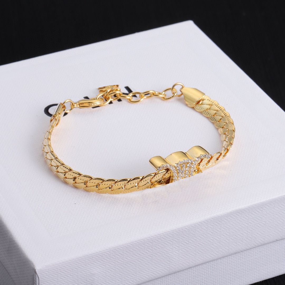 Gold bracelet